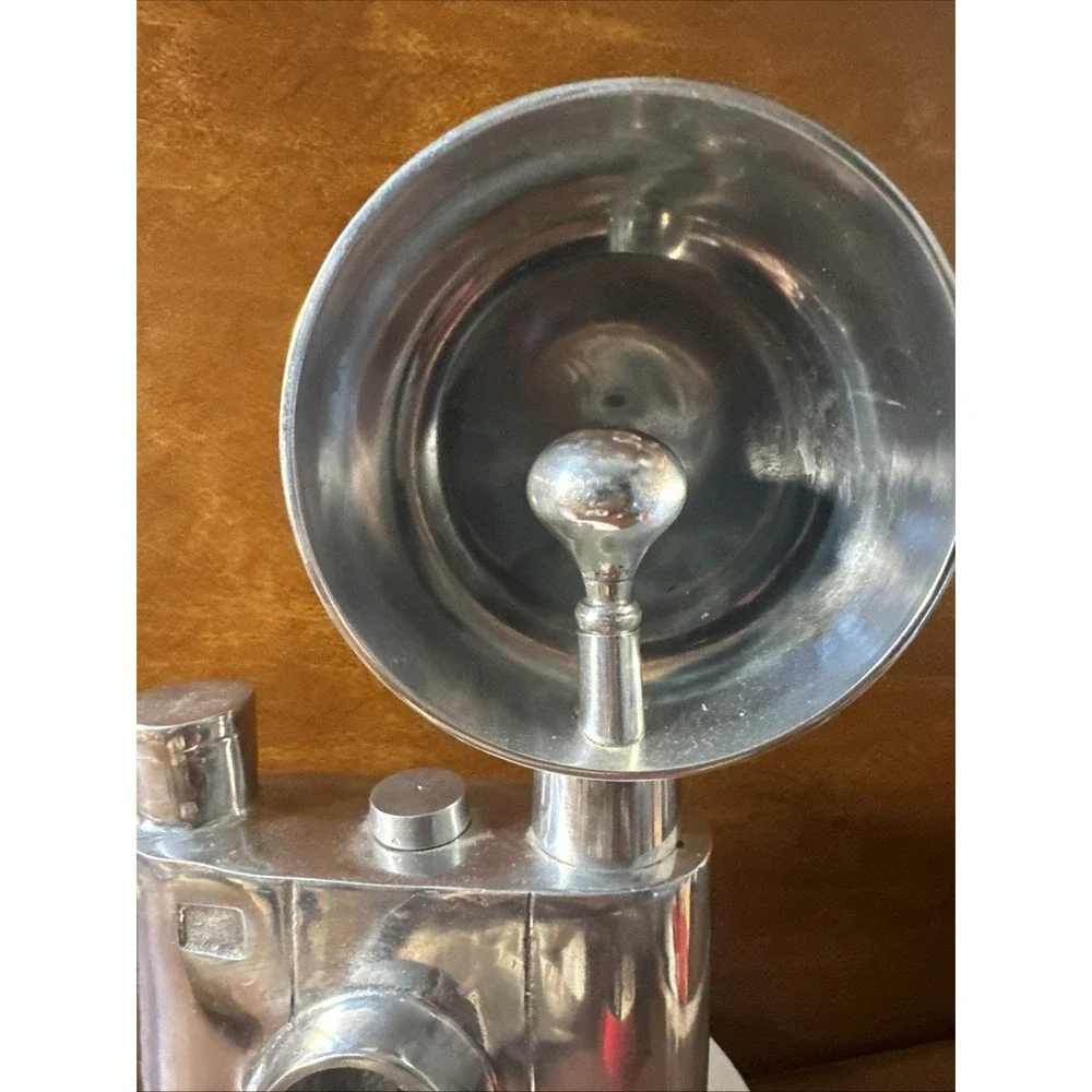 LARGE METAL CAST ALUMINUM DISPLAY MOLDED AS A CAMERA WITH FLASH, 11.25 X 6.25